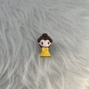 Bijou en résine pour chaussure princesse jaune