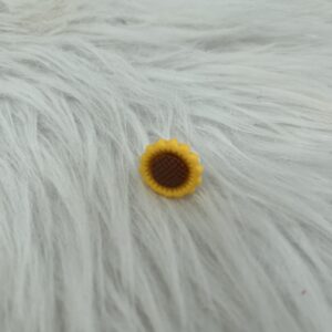 Bijou en résine pour chaussure tournesol