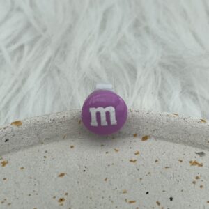 Bijou en résine pour chaussure bonbon lilas